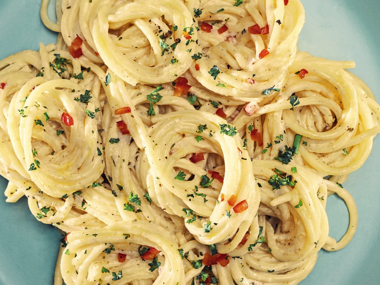 recipe image PASTA ALA CREME BONJOUR VALKOSIPULI